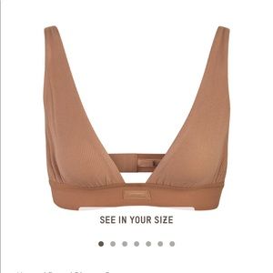 Skims Soft Lounge Plunge Bralette - XS - Sienna